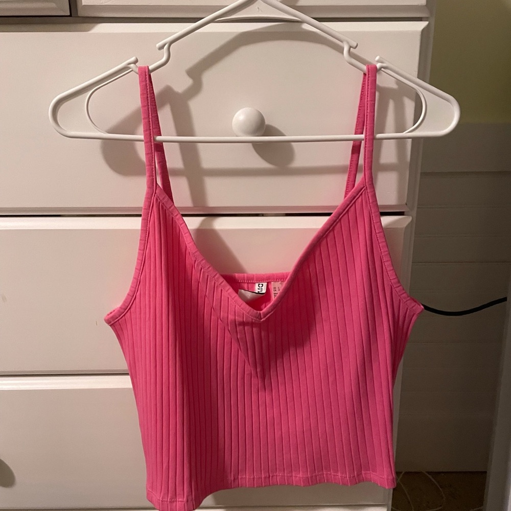 H&M hot pink crop top